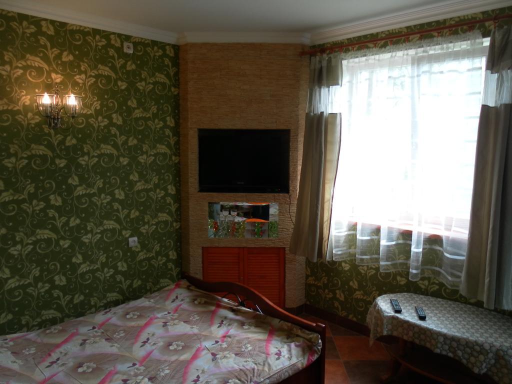 جومل Guest House Svoyaky الغرفة الصورة